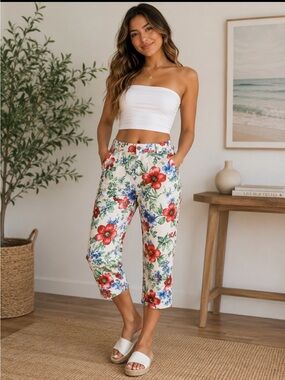Kim Rogers Floral Jean Style Cropped Pants Size 10 Tropical